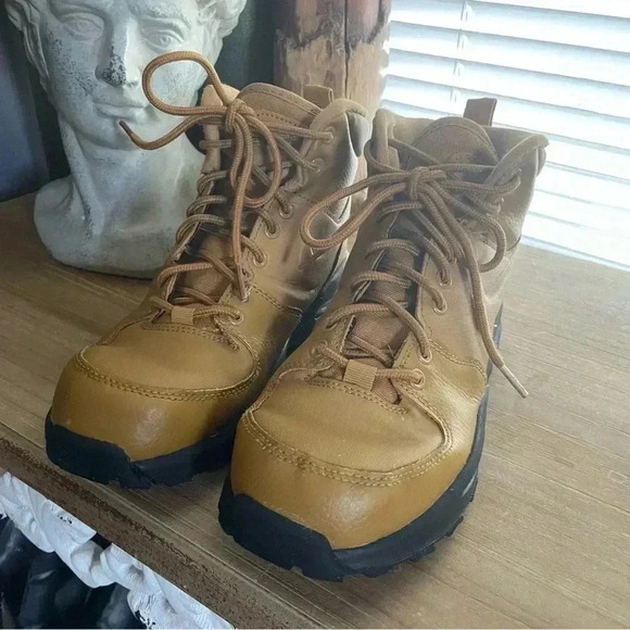 Nike Manoa LTR Big Kids' Boots Tackle Cold Wet Weather Size 4.5 Youth - Picture 16 of 17